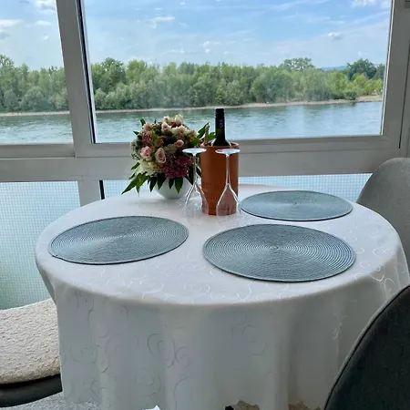 Apartmán Rheinblick St Nikolaus Str *